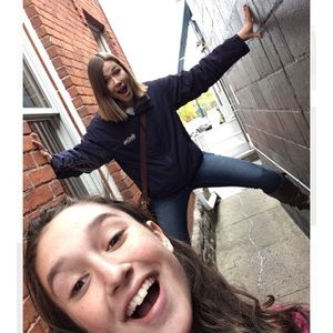 Meet your Posher, Grace